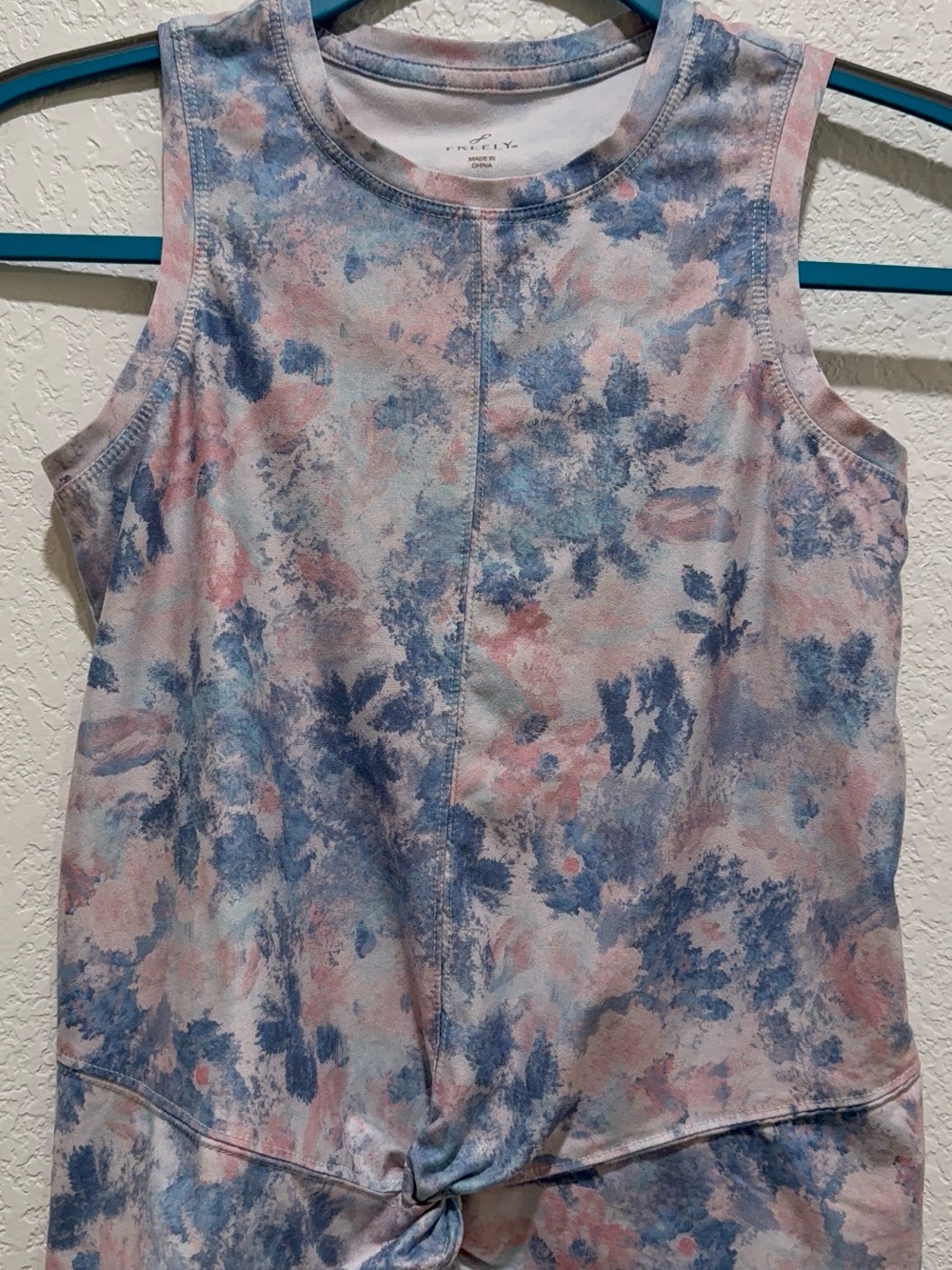 Freely Women’s Pink & Blue Tie-Front Tank Top
